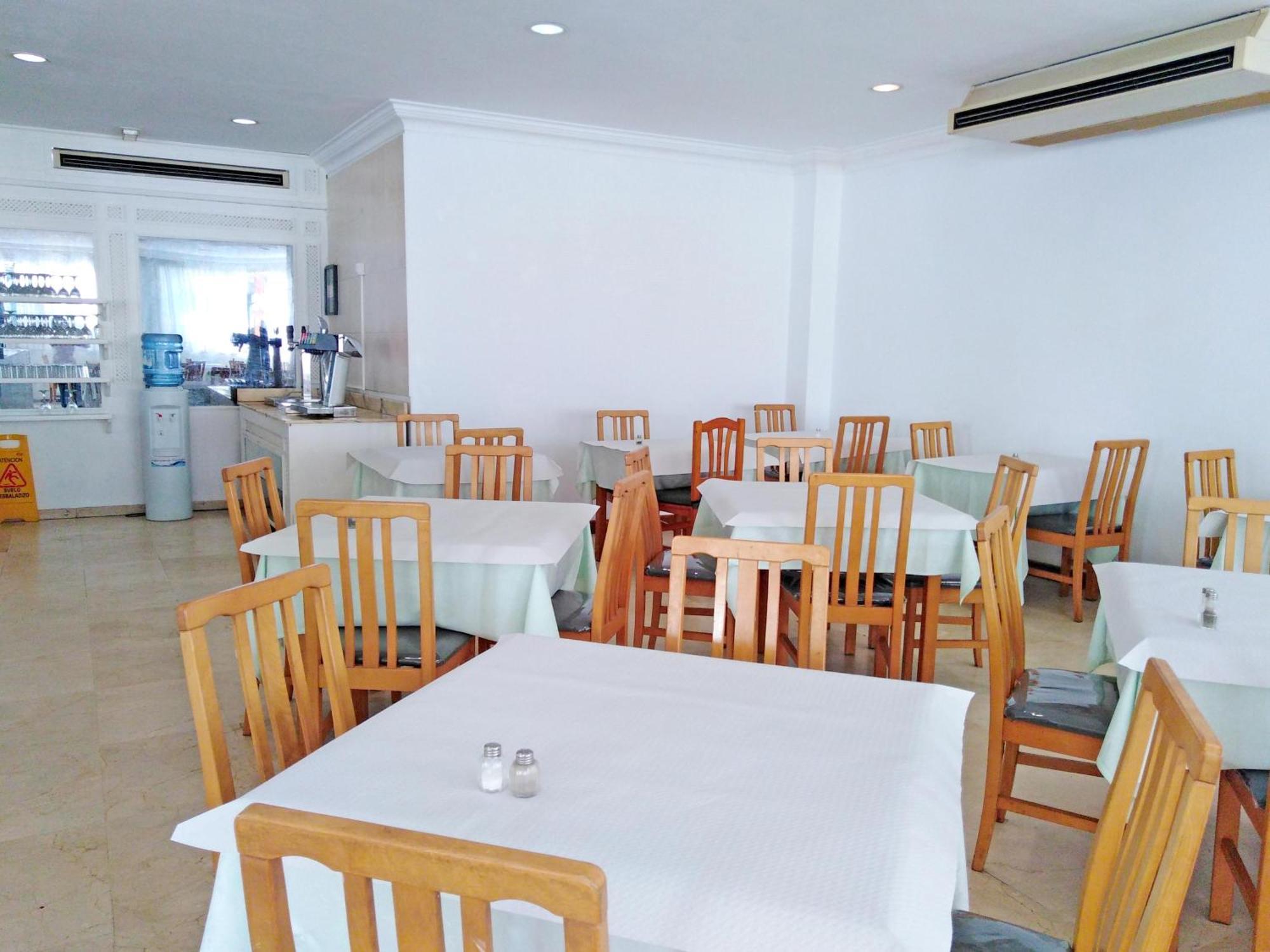 Bluesea Hotel Los Fiscos ปูแอร์โตเดลคาร์เมน ภายนอก รูปภาพ